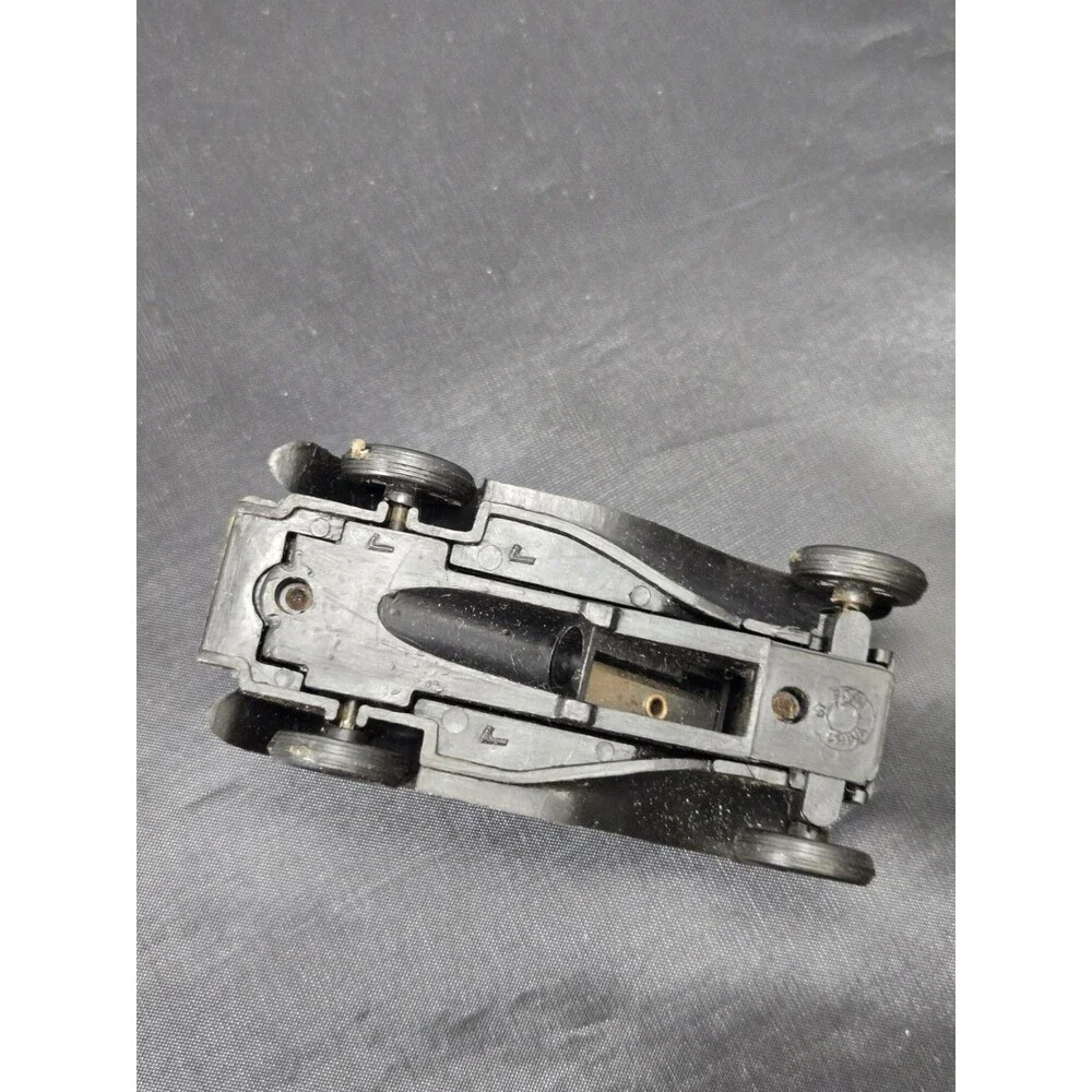 Vintage Antique Style Car MG Coupe Die Cast Metal Miniature Pencil Sharpener